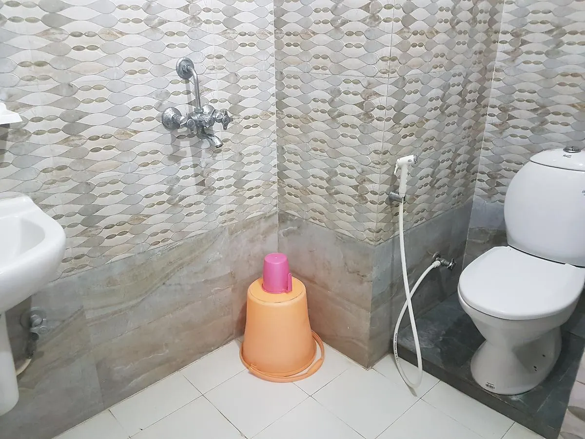 Hotel Kaveri Lodge Agra  Agra (Uttar Pradesh)